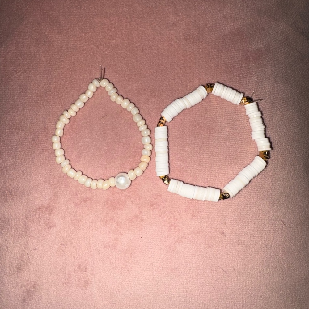 Elegant White Beaded Bracelet Set